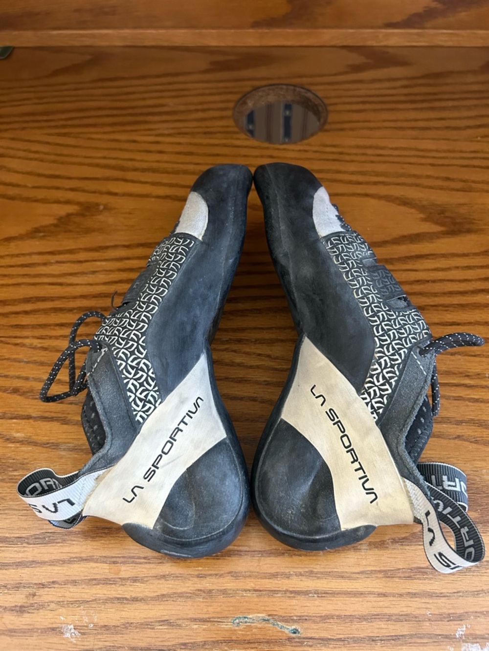 La Sportiva Katana Lace Climbing Shoes size 40 1/2 - Picture 4 of 10